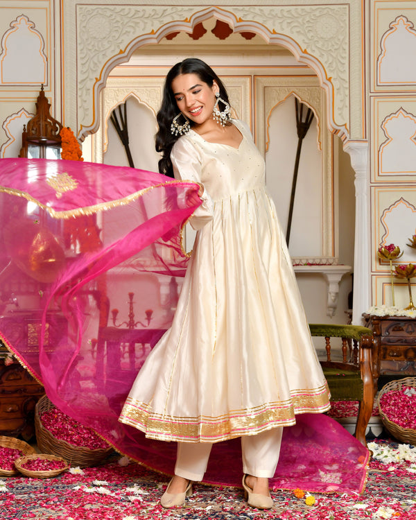 Shehzadi Kali Gotapatti Anarkali Set