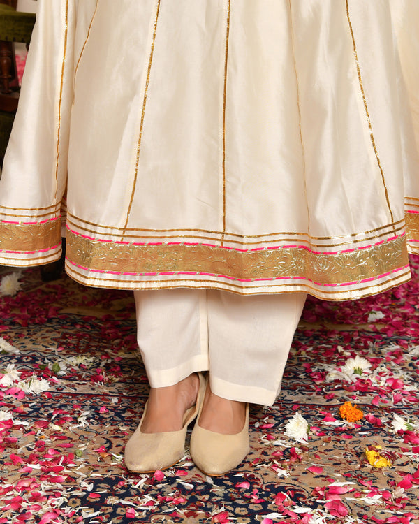 Shehzadi Kali Gotapatti Anarkali Set