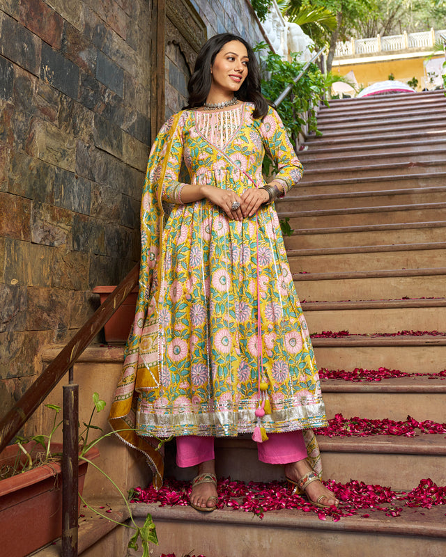 Falak Handblock Cotton Gotapatti Suit Set