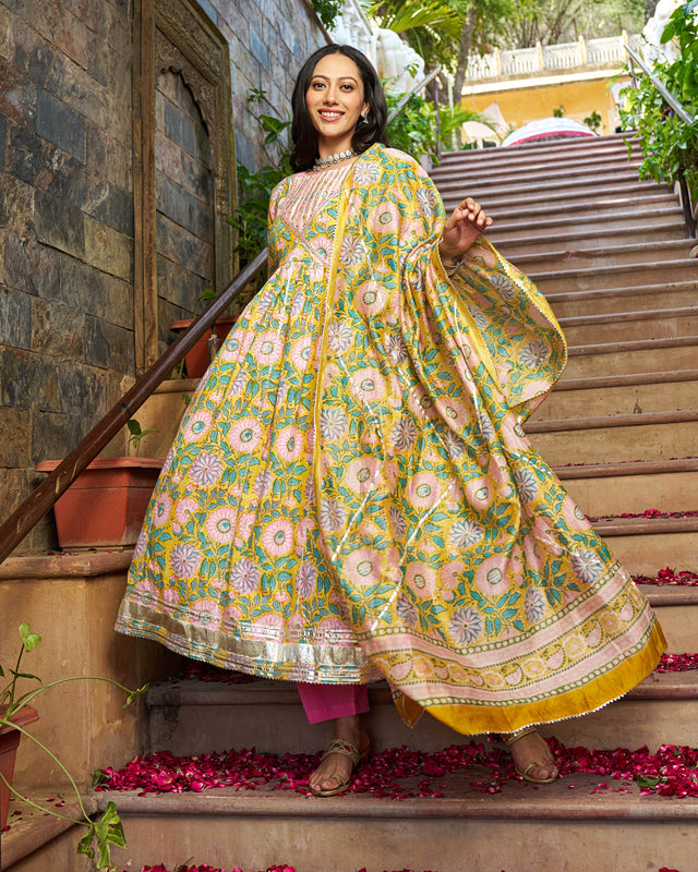 Falak Handblock Cotton Gotapatti Suit Set