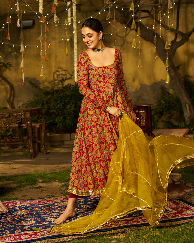 Kira Handblock Cotton Gotapatti Suit Set