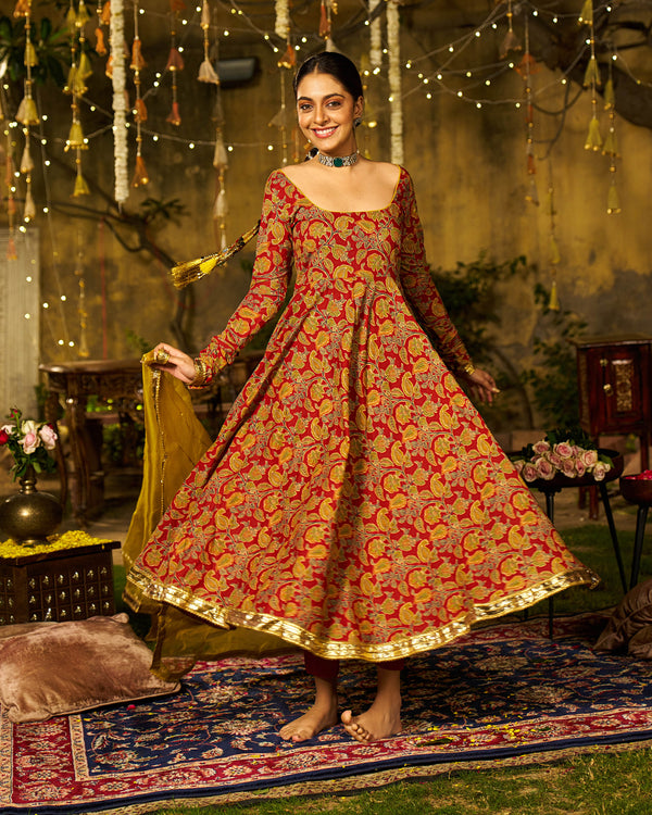Kira Handblock Cotton Gotapatti Suit Set