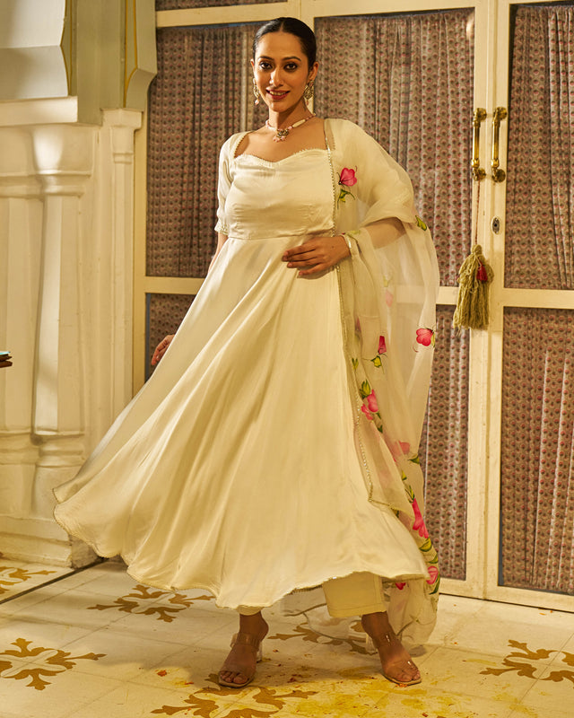 Ibtidaa Satin Handpainted Gotapatti Suit Set